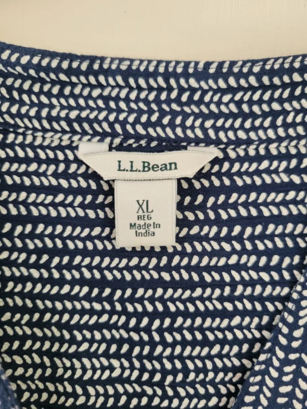 L.L. Bean Organic Cotton Button Front Shirt Navy Print XL Coastal Grandma Beachy - Picture 5 of 10